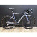 Bicicleta de carretera de segunda mano Giant Propel Advanced Pro 1 Rival AXS E1 Midnight Moon 2026 - Taille M